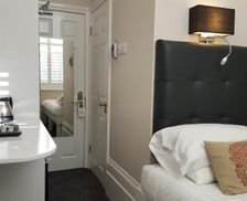 United Kingdom England Brighton & Hove vacation rental compare prices direct by owner 16467687