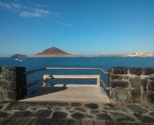 Spain Tenerife El Médano vacation rental compare prices direct by owner 18223059