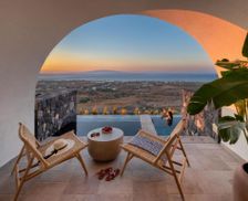 Greece Santorini Foinikiá vacation rental compare prices direct by owner 35611109