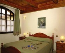 Italy Piedmont Torre Bormida vacation rental compare prices direct by owner 14667017