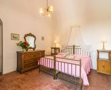 Italy Tuscany Carmignano vacation rental compare prices direct by owner 25128329