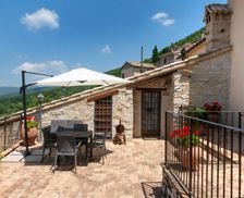 Italy Umbria Trevi vacation rental compare prices direct by owner 14496712