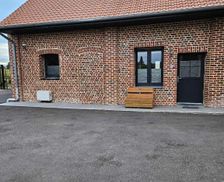 France Nord-Pas-de-Calais Fromelles vacation rental compare prices direct by owner 35038893