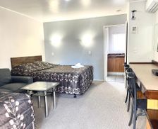 New Zealand Auckland Region Papakura vacation rental compare prices direct by owner 26661164