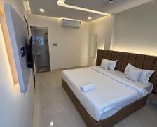 India Madhya Pradesh Indore vacation rental compare prices direct by owner 35905804