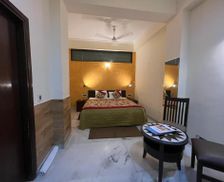 India Madhya Pradesh Hoshangābād vacation rental compare prices direct by owner 35849330