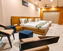 India Gujarat Garudeshwar vacation rental compare prices direct by owner 35932169