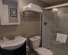 United States New Hampshire Weirs Beach vacation rental compare prices direct by owner 18518988