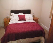 United Kingdom Glamorgan Bridgend vacation rental compare prices direct by owner 15191773