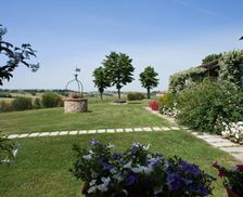 Italy Tuscany Foiano della Chiana vacation rental compare prices direct by owner 26760936