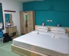 Maldives Kaafu Atoll Huraa vacation rental compare prices direct by owner 11558472