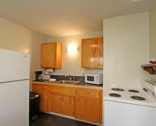 United States California Desert Hot Springs vacation rental compare prices direct by owner 12722026