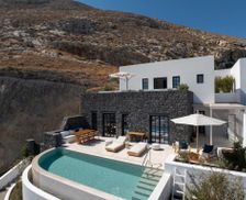 Greece Santorini Kamari vacation rental compare prices direct by owner 35371157