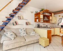 Italy Liguria Pitelli vacation rental compare prices direct by owner 17829584