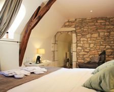 France Burgundy Fontaines vacation rental compare prices direct by owner 14222525