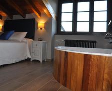 Spain Asturias Luarca vacation rental compare prices direct by owner 13786481