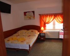 Poland Opolskie Pilszcz vacation rental compare prices direct by owner 13993262