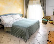 Italy Emilia-Romagna Milano Marittima vacation rental compare prices direct by owner 14592698