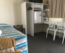 Australia Queensland Ayr vacation rental compare prices direct by owner 14160417