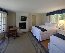 United States Michigan Harbor Springs vacation rental compare prices direct by owner 12777714