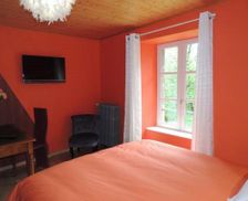 France Auvergne La Godivelle vacation rental compare prices direct by owner 13612753