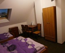 Poland Silesia Pyrzowice vacation rental compare prices direct by owner 14006230