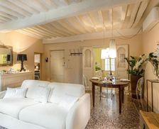 Italy Tuscany Lucca vacation rental compare prices direct by owner 6427658