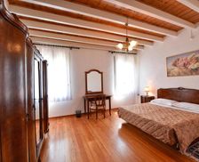 Italy Veneto Agugliaro vacation rental compare prices direct by owner 14058135