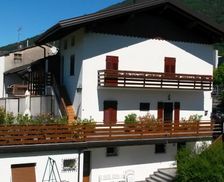Italy Trentino Alto Adige Levico Terme vacation rental compare prices direct by owner 29808983