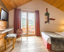 France Provence-Alpes-Côte d'Azur Montgenèvre vacation rental compare prices direct by owner 14222844