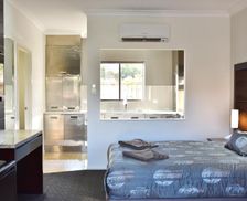 Australia Queensland Miles vacation rental compare prices direct by owner 14204535