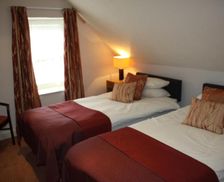 United Kingdom Gwynedd Nefyn vacation rental compare prices direct by owner 13803774