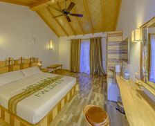 Maldives Kaafu Atoll Dhiffushi vacation rental compare prices direct by owner 14118000