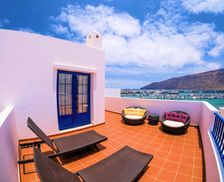 Spain Graciosa Island Caleta de Sebo vacation rental compare prices direct by owner 14850470