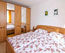 Germany Baden-Württemberg Weilheim vacation rental compare prices direct by owner 27002962