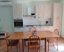 Italy Tuscany Peccioli vacation rental compare prices direct by owner 28255739