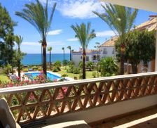 Spain Andalucía Estepona vacation rental compare prices direct by owner 29892400