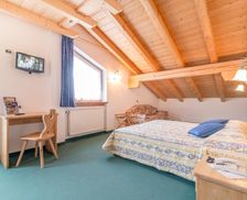 Italy Veneto Selva di Cadore vacation rental compare prices direct by owner 18815279