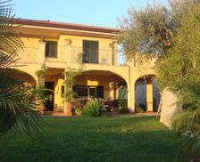 Italy Sicily Taormina vacation rental compare prices direct by owner 7485494
