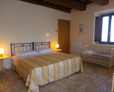 Italy Marche Urbino vacation rental compare prices direct by owner 18602502