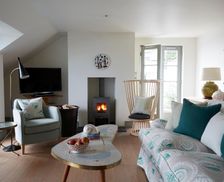 United Kingdom Cornwall Saint Mawes vacation rental compare prices direct by owner 14061802