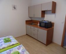 Czechia Central Bohemia Malíkovice vacation rental compare prices direct by owner 13553455