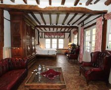 France Normandy Vieux-Port vacation rental compare prices direct by owner 26801924