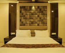 India Karnataka Hospet vacation rental compare prices direct by owner 27386929