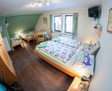 Czechia Hradec Kralove Vrchlabí vacation rental compare prices direct by owner 14283981