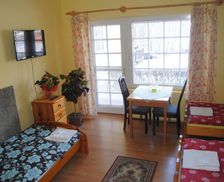 Hungary Gyor-Moson-Sopron Dunakiliti vacation rental compare prices direct by owner 19250714