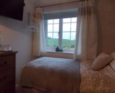 United Kingdom Anglesey Holyhead vacation rental compare prices direct by owner 16052219