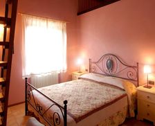 Italy Marche Fermignano vacation rental compare prices direct by owner 18417896