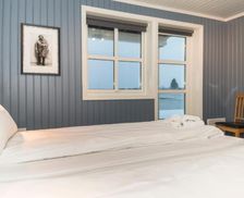 Norway Nordland Svolvær vacation rental compare prices direct by owner 26875567