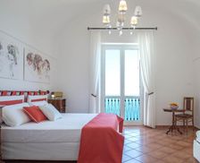 Italy Campania Vietri sul Mare vacation rental compare prices direct by owner 15189743